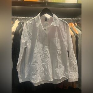 H&M Divided White Button-Down Dress Shirt